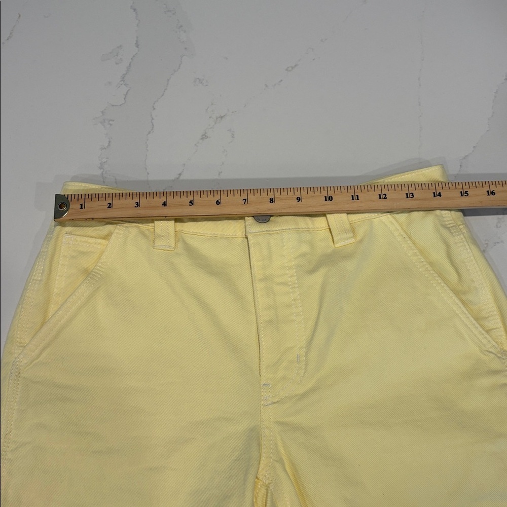 TNA Aritzia Light Yellow Lemonade Carpenter Shorts Size 4 - Picture 3 of 7